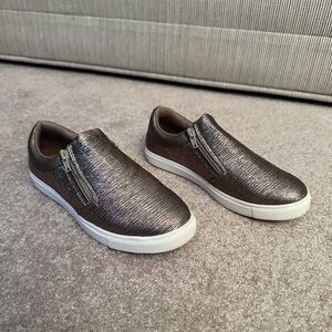 Brash- Girls Silver Slip-On Sneakers With Zipper Details- SIZE US 3.5